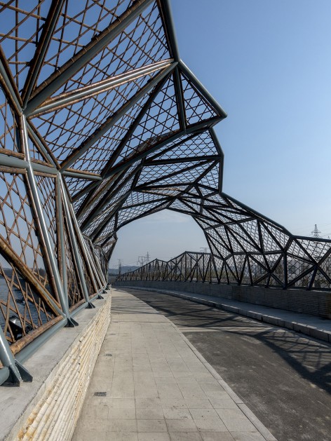 3-bridge3_wuxi harbour bridge_mimesis architecture studio