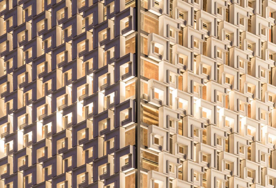 5-facade details2_Shanghai Landmark Center_Aedas
