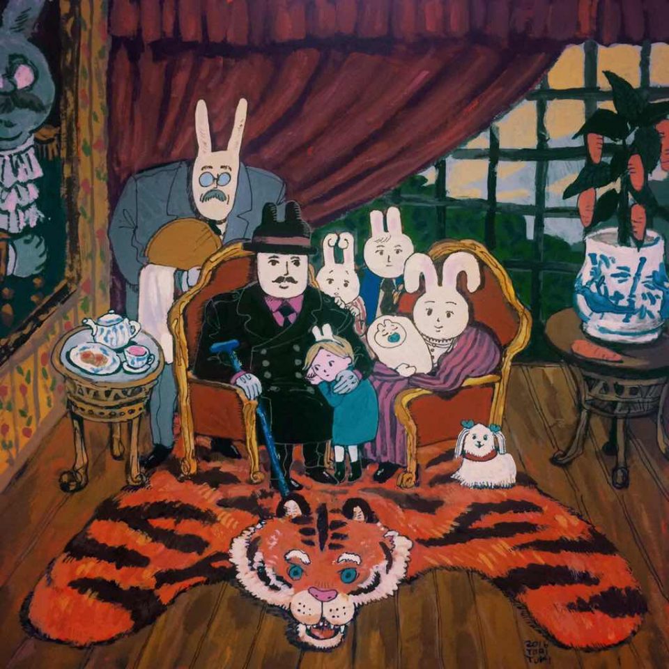 3 3