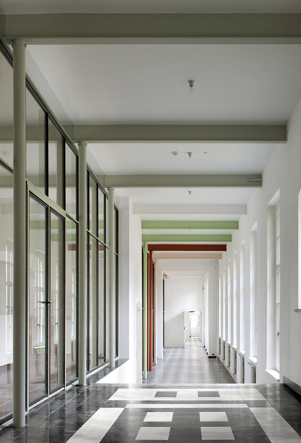 Offices by architecten de vylder vinck taillieu