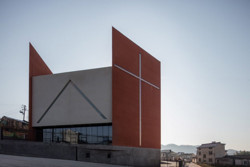 Christian Church Rebuilding Log in Jixi