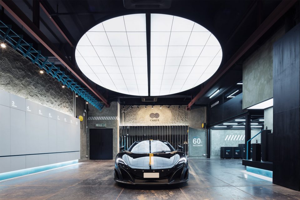 Impressive auto salon by kyle derek