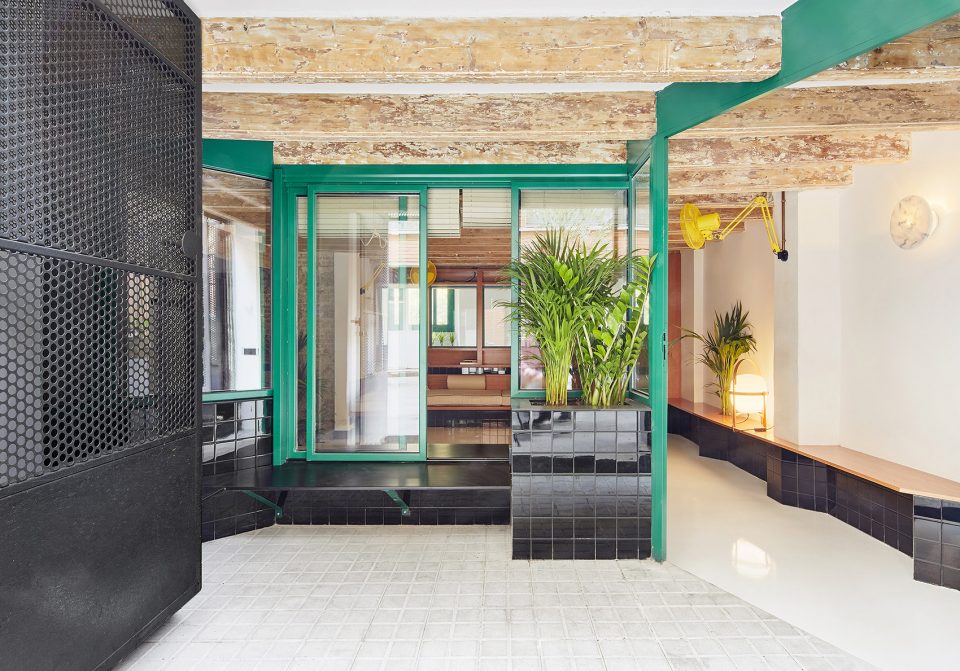 Raval Hideaway By Sarriera Weinstock Sa Wei