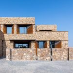 内蒙古文冠庄园展示中心 / 中国中建设计集团有限公司