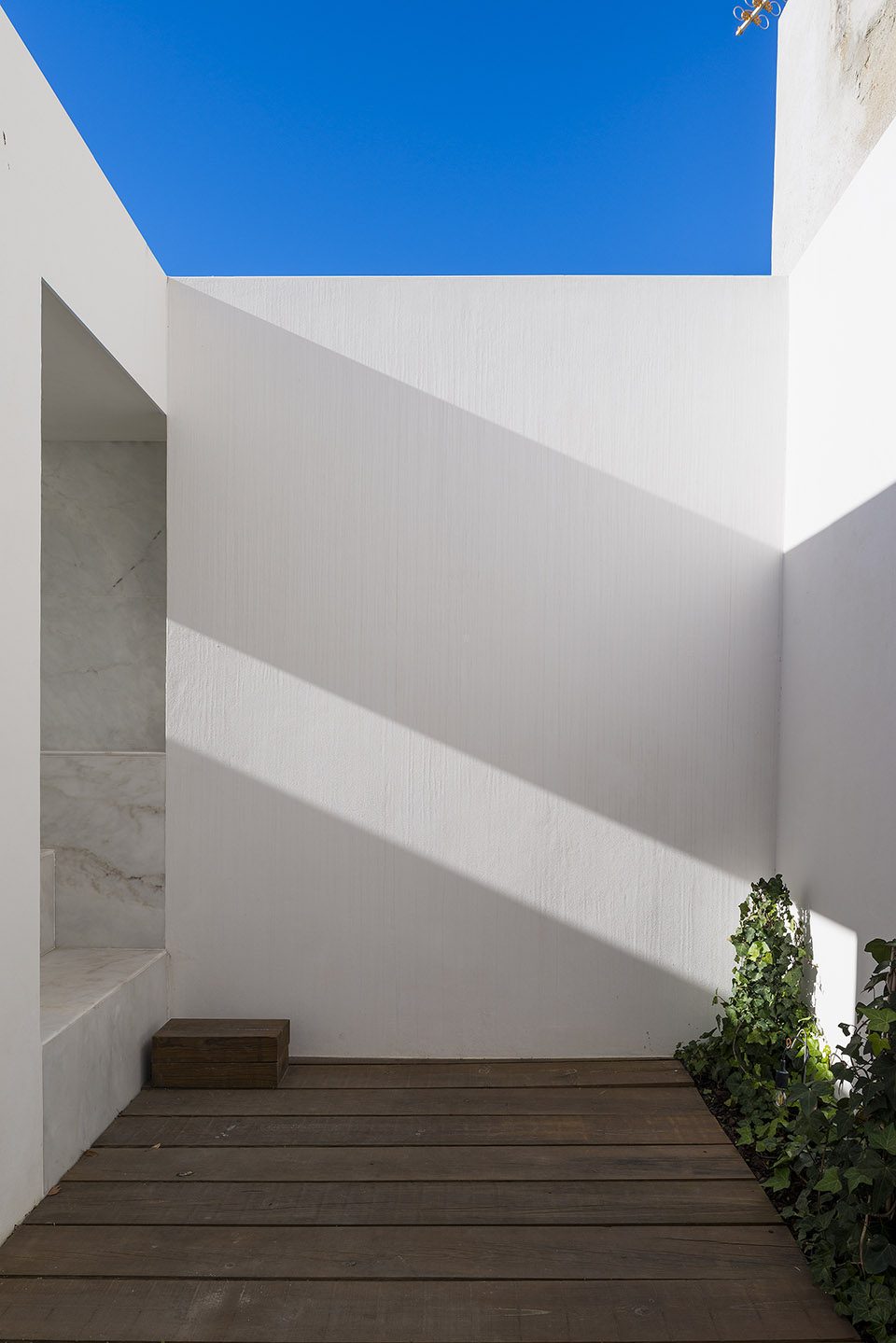 House in Alfama Lisbon By Matos Gameiro arquitectos