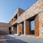 内蒙古文冠庄园展示中心 / 中国中建设计集团有限公司
