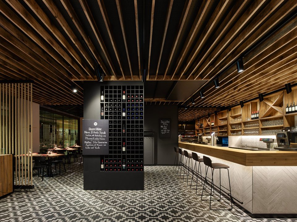 Maredos flagship restaurant 1