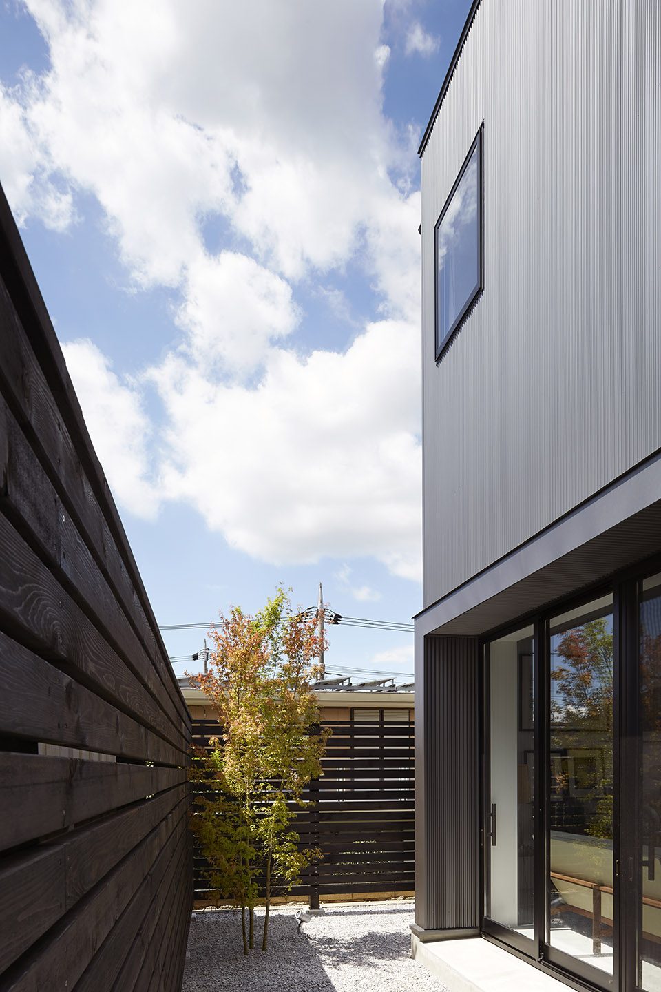 black box house by TAKATINA LLC