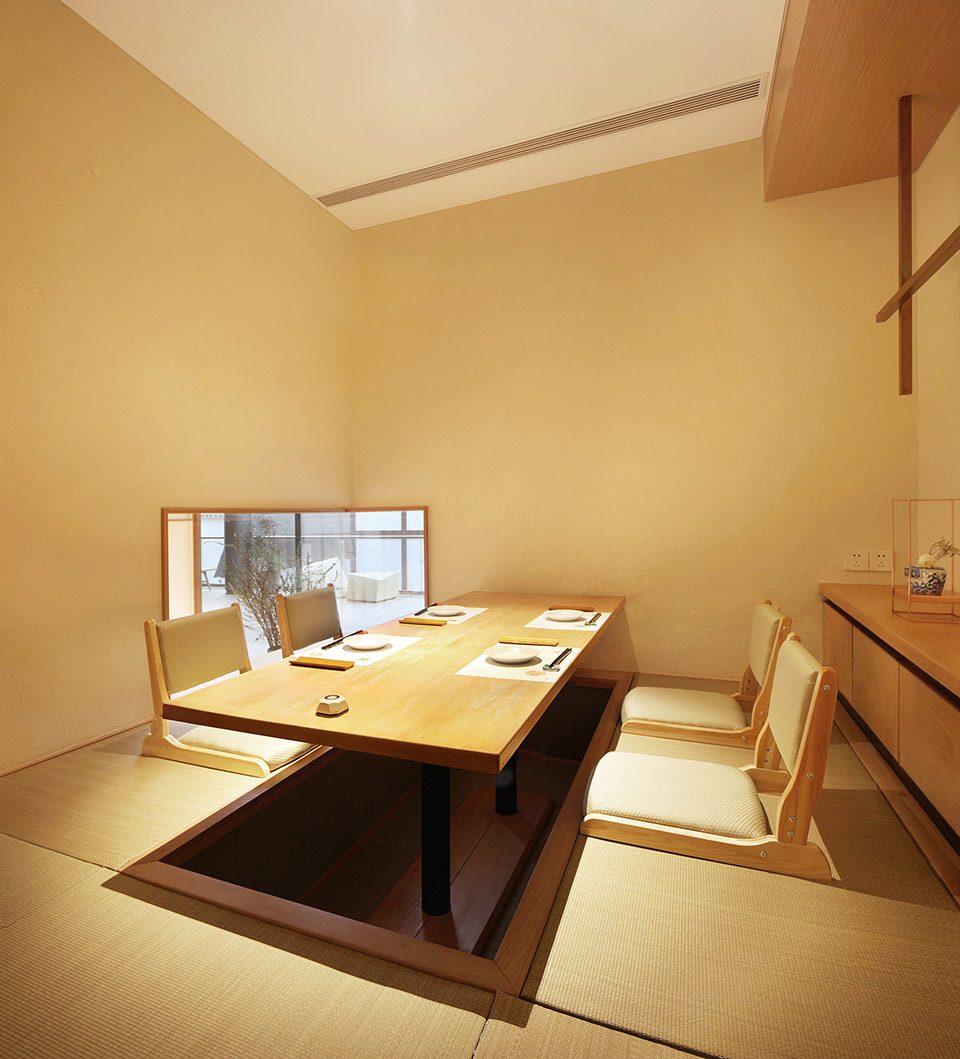 OOTOKU BY ODD