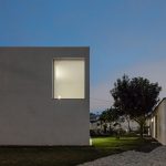打造小成本居住空间 - MAMI 住宅，葡萄牙 / José Carlos Nunes de Oliveira