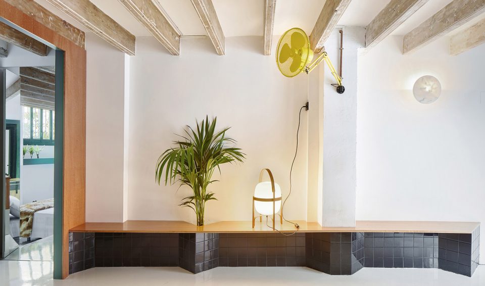 Raval Hideaway By Sarriera Weinstock Sa Wei