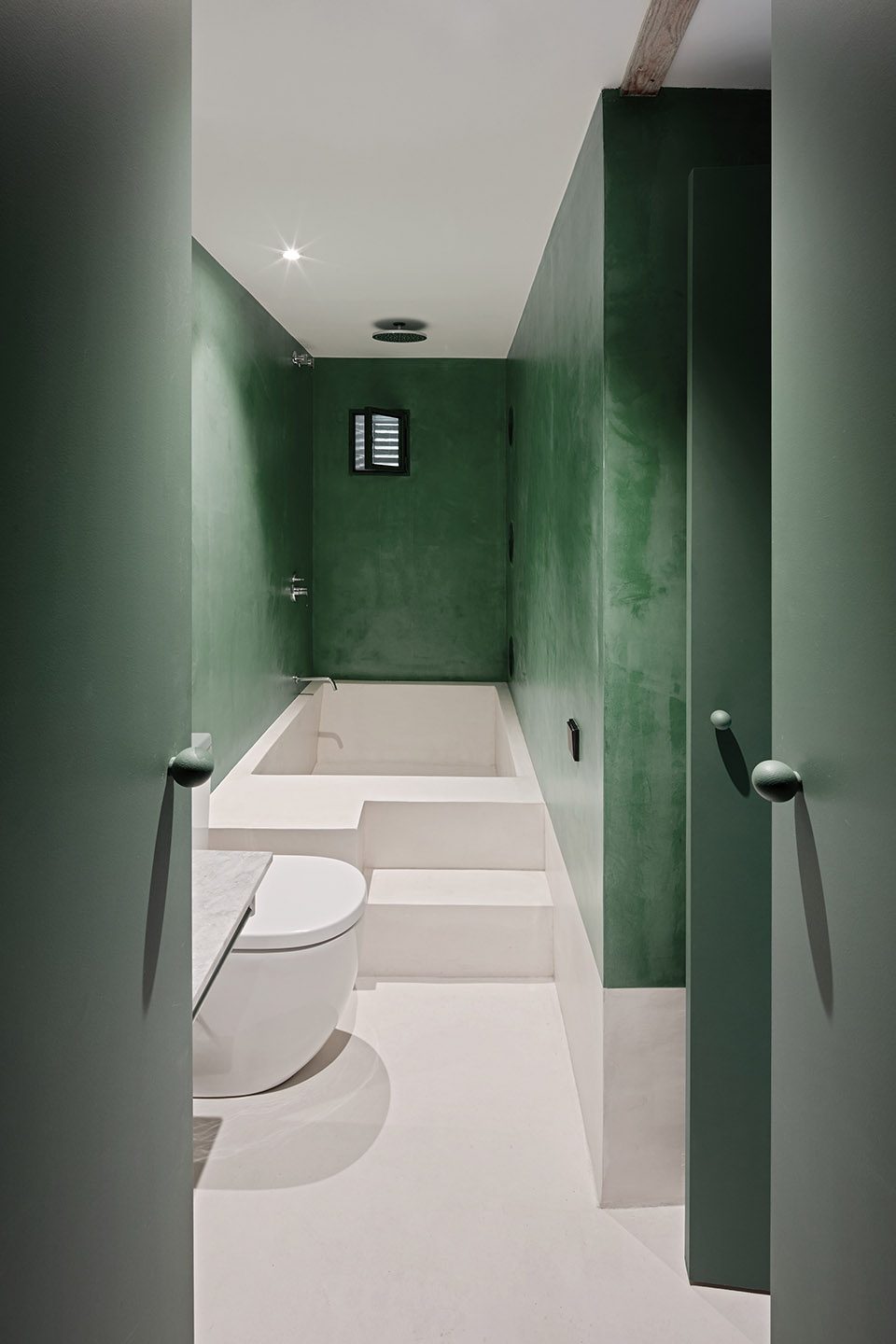 Raval Hideaway By Sarriera Weinstock Sa Wei
