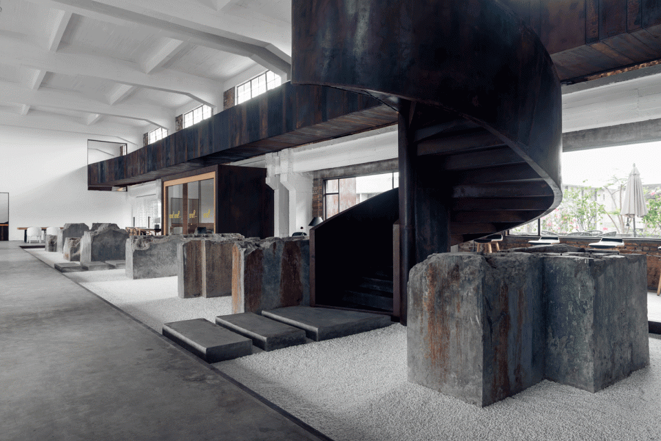 1978 Cultural Creative Park Office by LAD