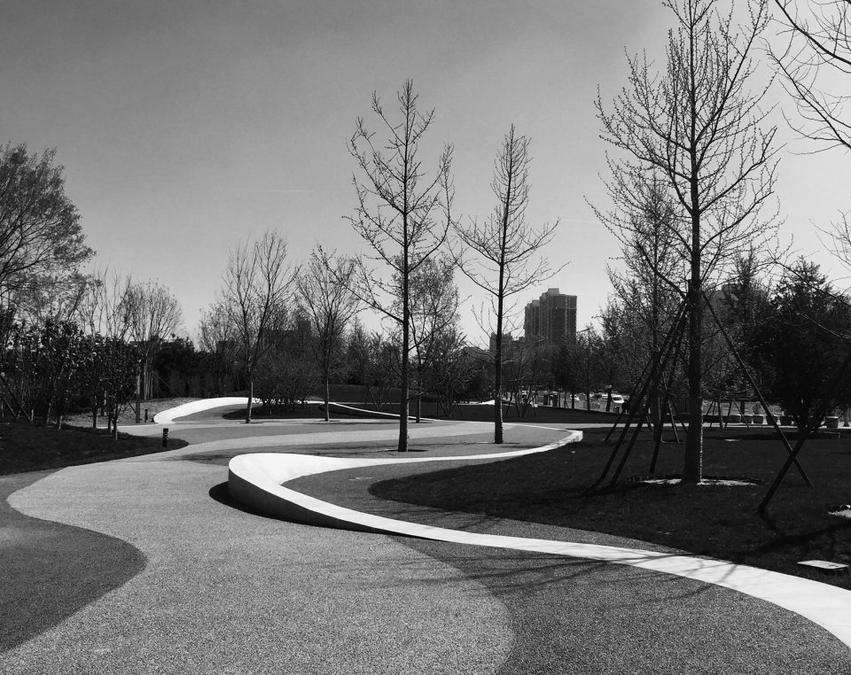 New perspectives on Changan Avenue by Beijing Beilin Landscape Architecture institute