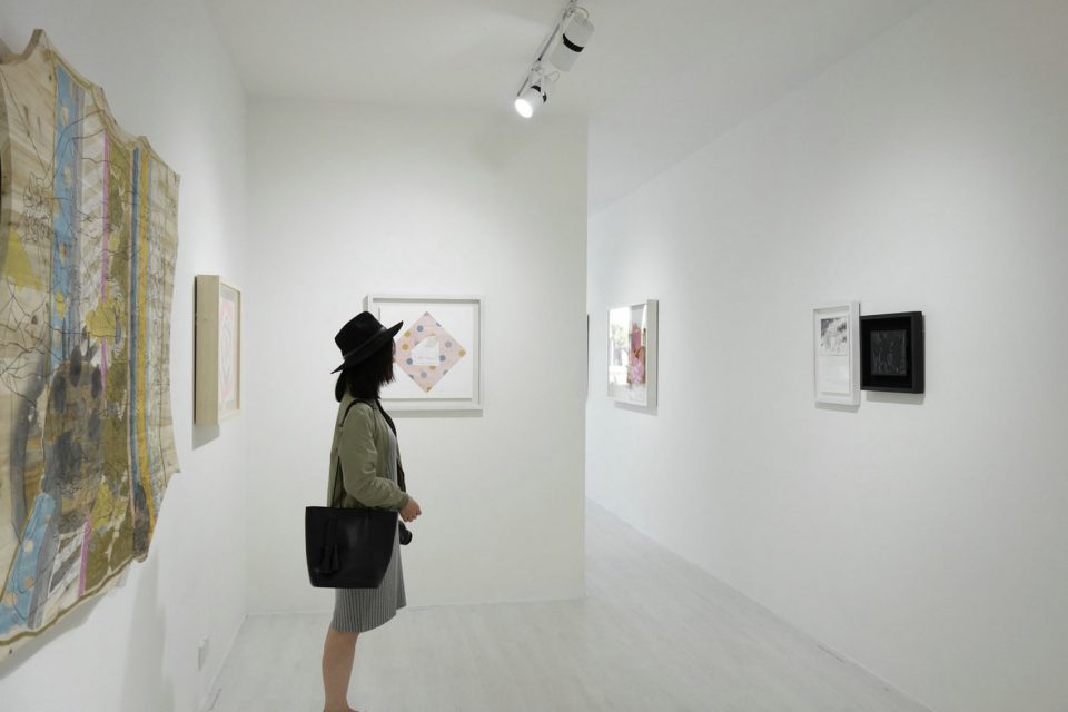 Ying gallery renovation By Praxis d’Architecture
