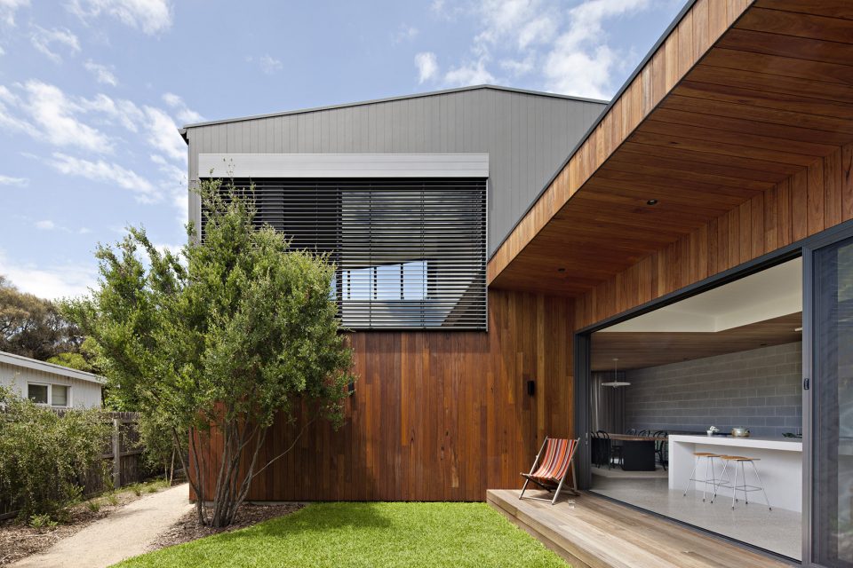 courtyard Hide and Seek House Jade Vidal