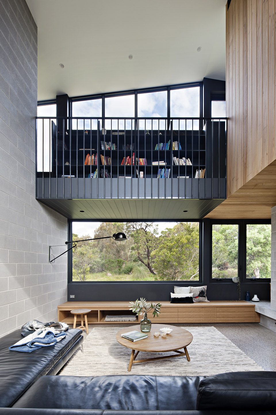 bridge Hide and Seek House Jade Vidal
