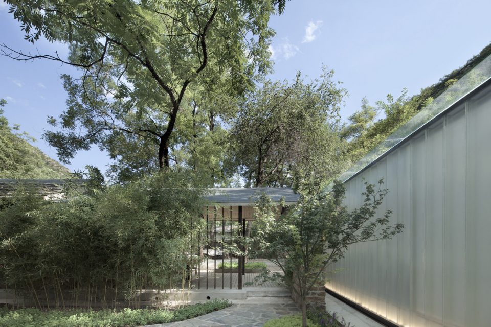 Renovation Project of Grandma’s Yard in Huangshandian Village by Evolution Design 005