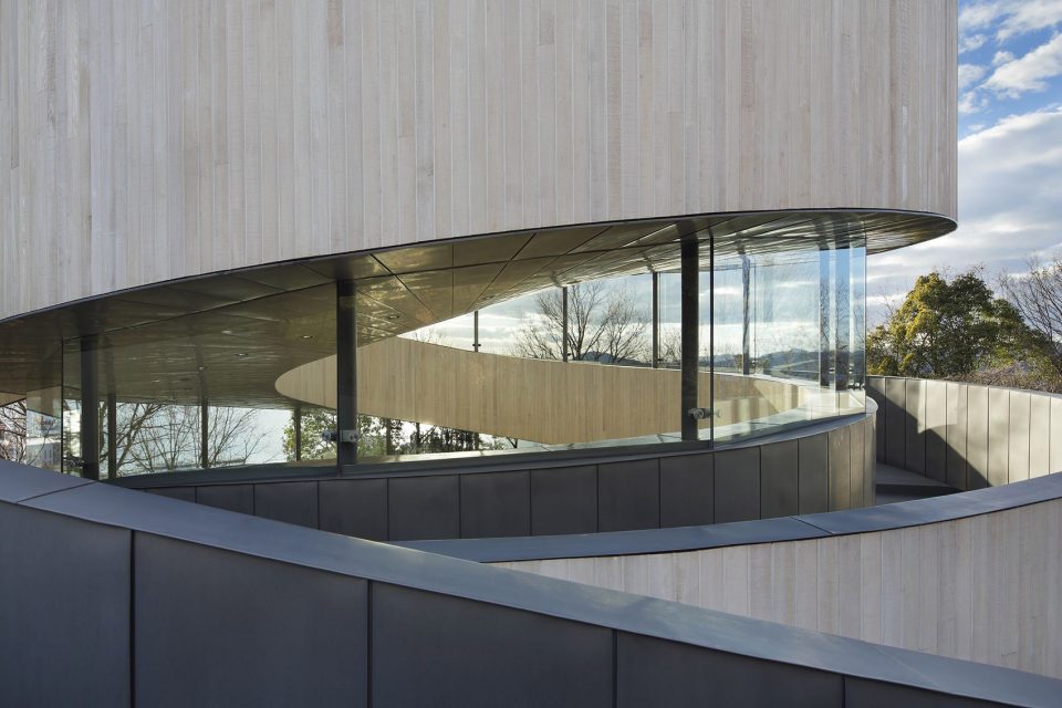 Ribbon Chapel10