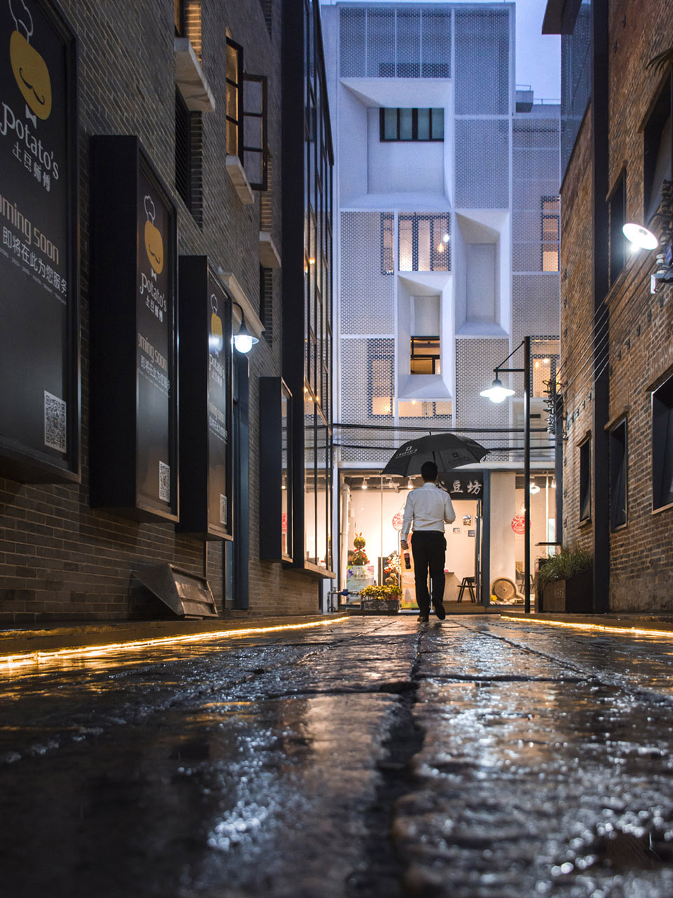 p08 Enning Rd Yongqingfang Renovation Atelier cnS