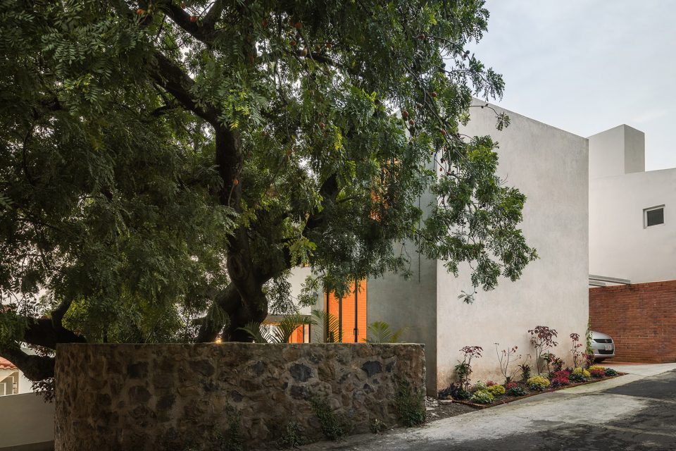 Tello House By PRODUCTORA