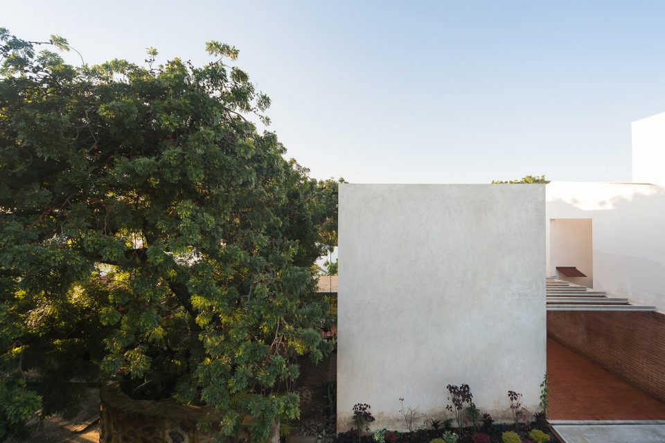 Tello House By PRODUCTORA