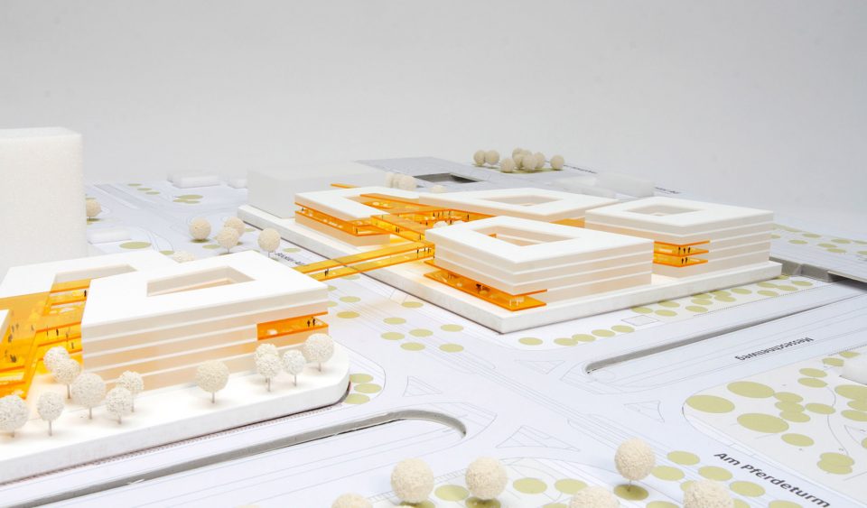 The new Continental AG headquarters in Hanover By HENN