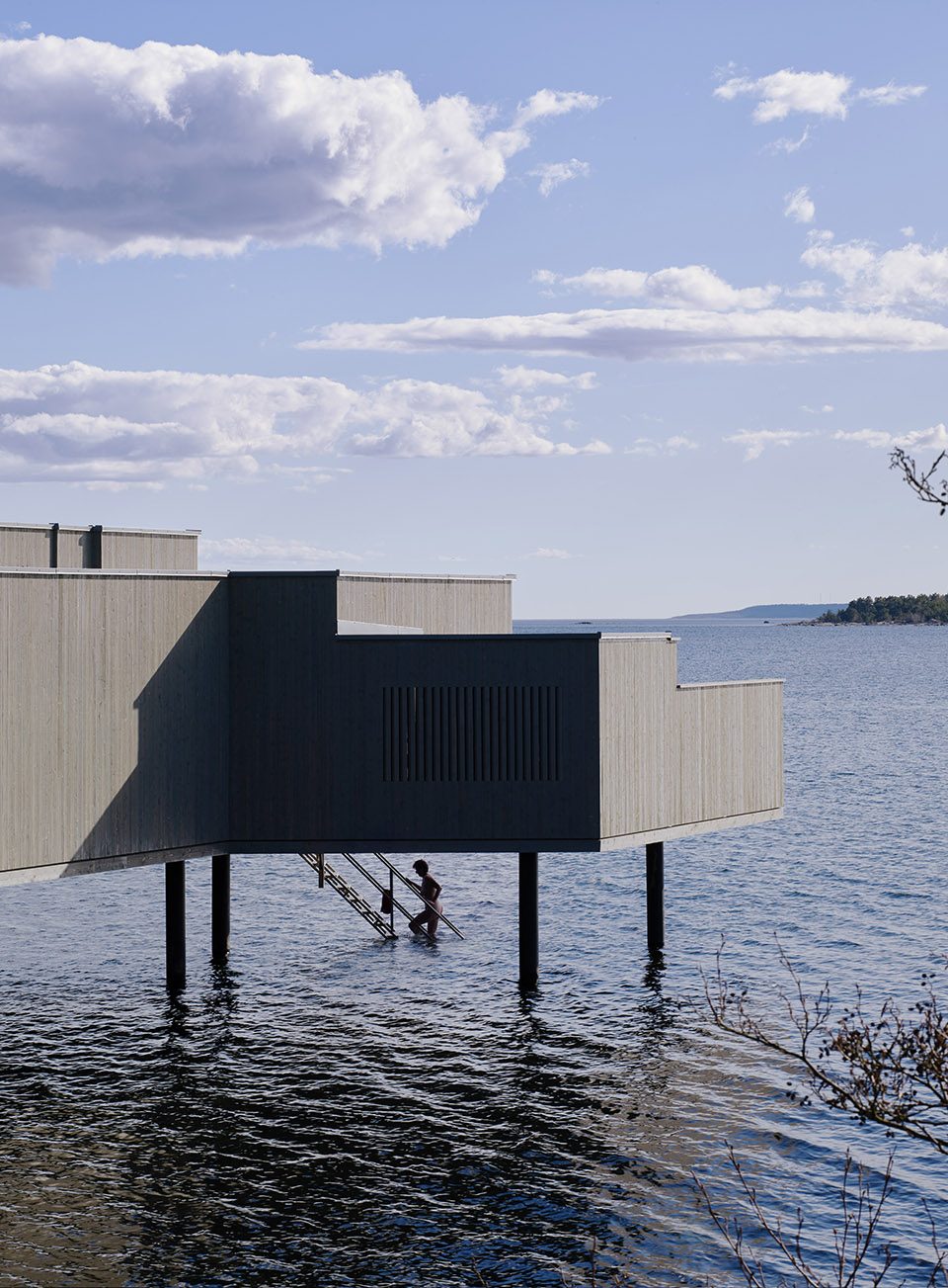 bath house by Sven Gustafsson and Ola Dellson