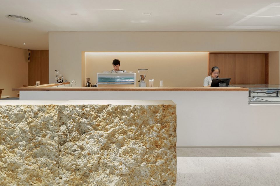A breathing cake shop — MarierWagashi By BloomDesign