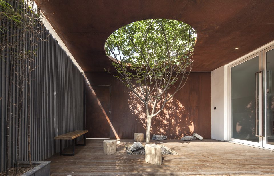 Renovation of Micron Architecture Office of WR Group