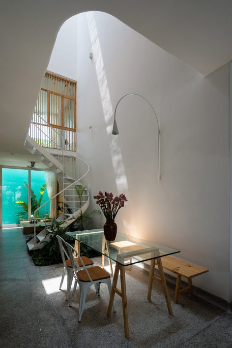 LESS house By H.a