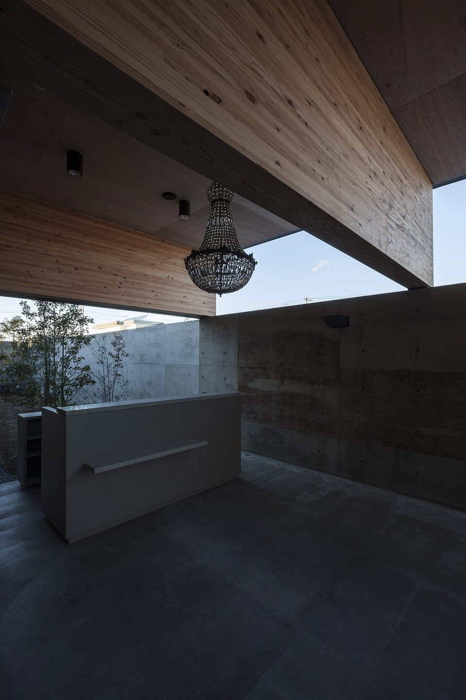 Salon in Kazo By Mount Fuji Architects Studio