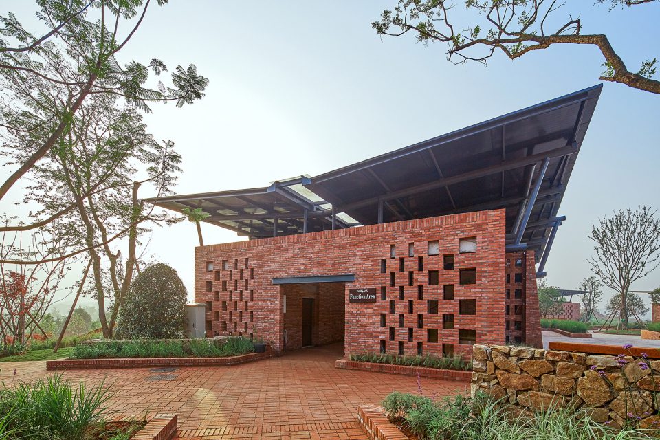 Brick Stables – Chengdu Luxelakes Eco city