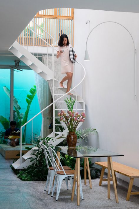 LESS house By H.a