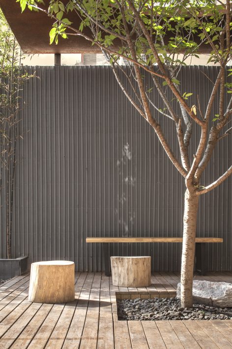 Renovation of Micron Architecture Office of WR Group
