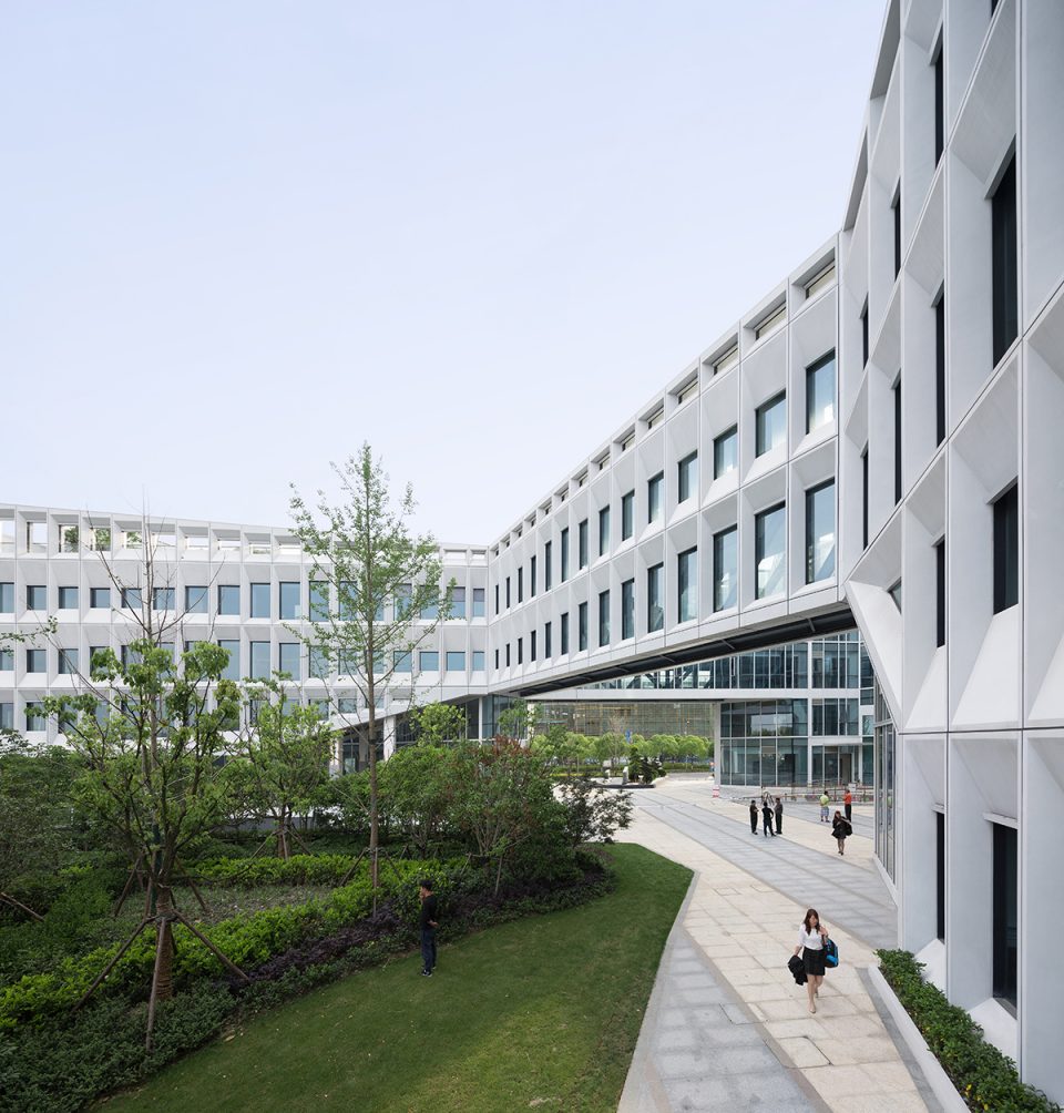 Water Bridge Shanghai Baoye Center By LYCS Architecture 1