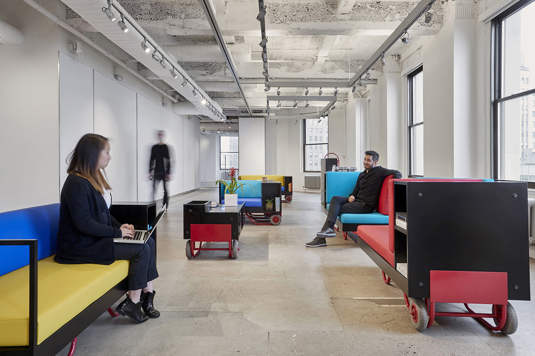 Pull furniture series By Lim + Lu 谷德设计网