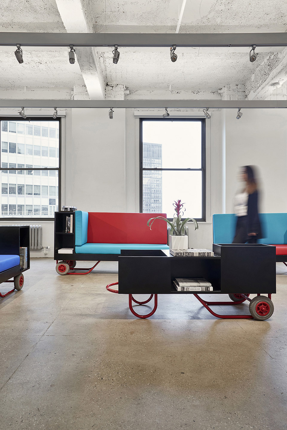 Pull furniture series By Lim + Lu 谷德设计网