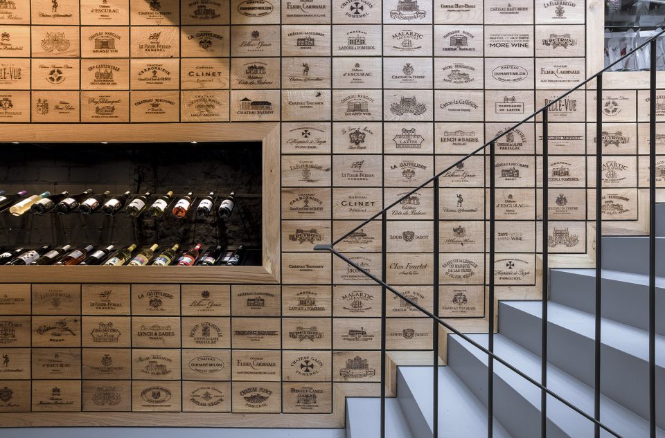 Wineshop Clad with 2100 Engraved Oak Panels