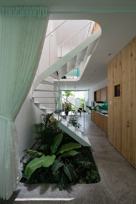 LESS house By H.a