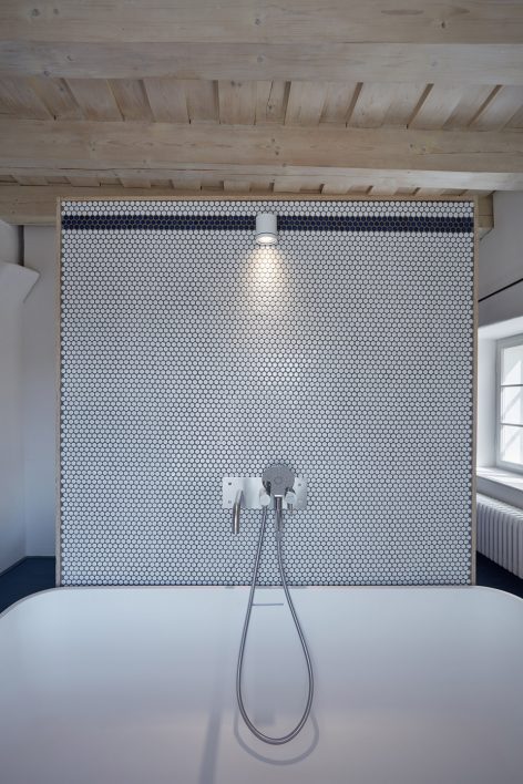 sTAJNHAUS By ORA