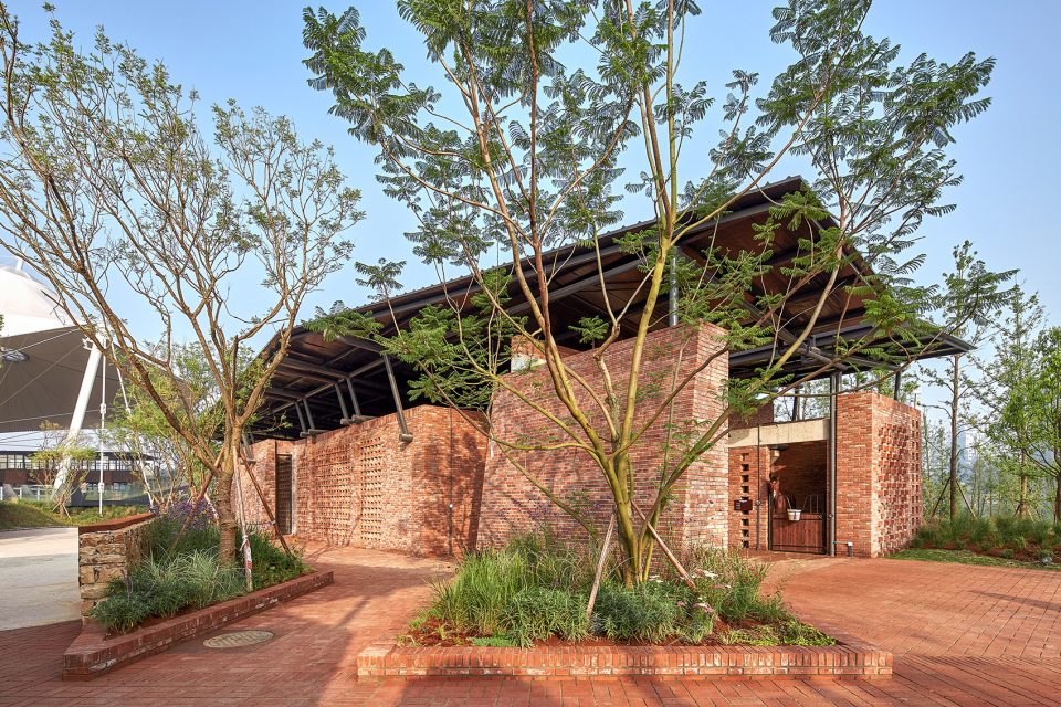 Brick Stables – Chengdu Luxelakes Eco city