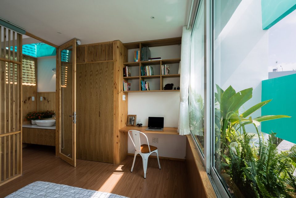 LESS house By H.a