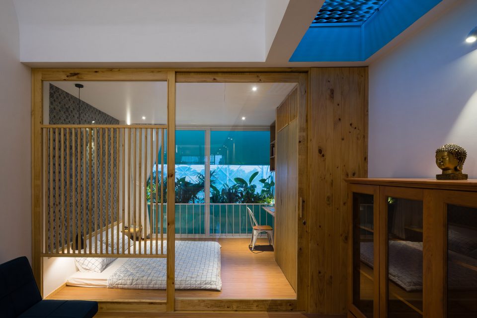 LESS house By H.a