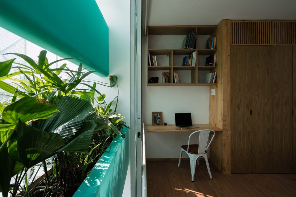 LESS house By H.a