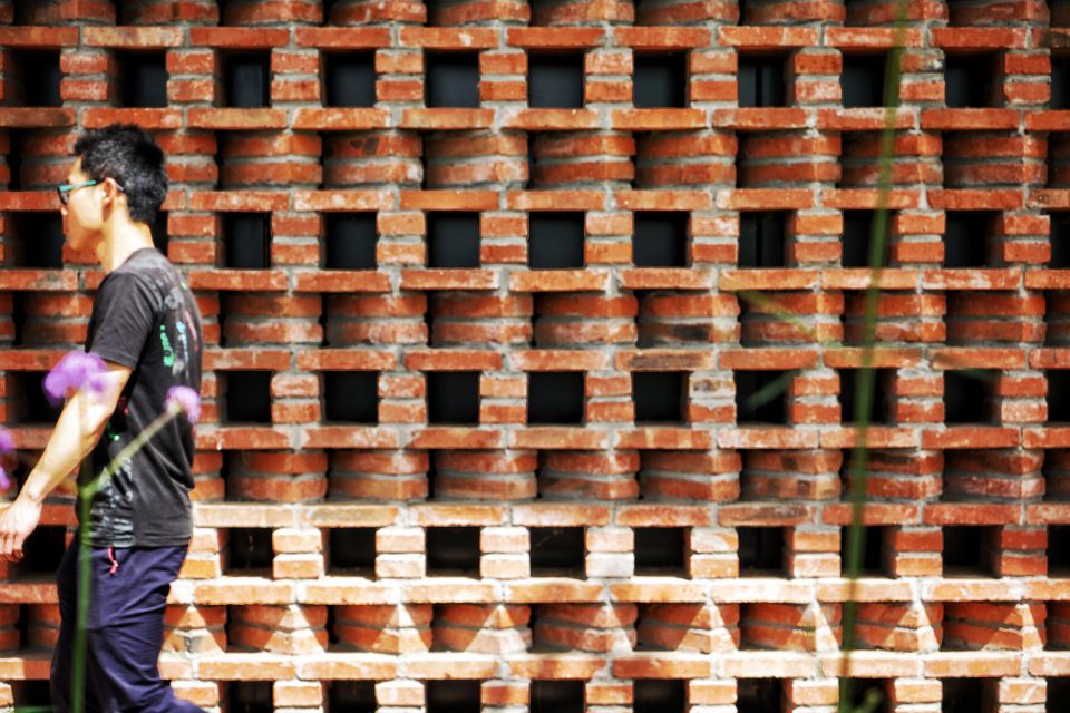 Brick Stables – Chengdu Luxelakes Eco city