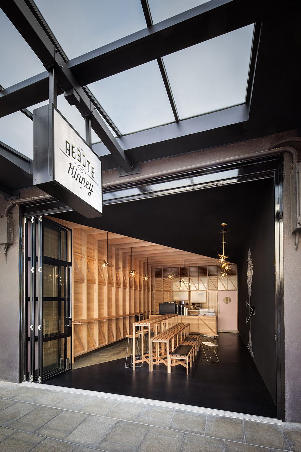 entrance abbots kinney studio gram