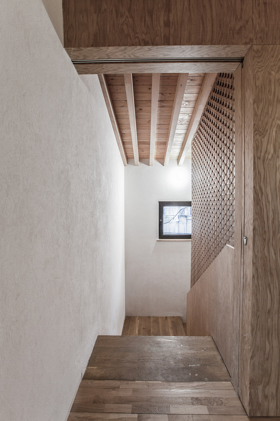 staircase2 the columbia circle villa renovation atelier xuk