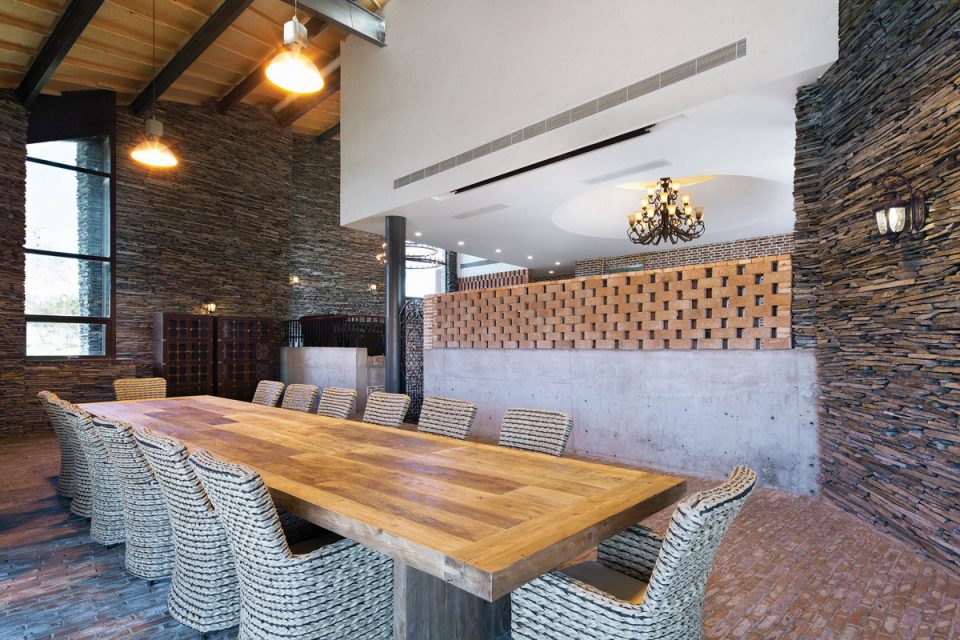 下沉多功能室 Lanshi Xidi Clubhouse Wang Cai Associates