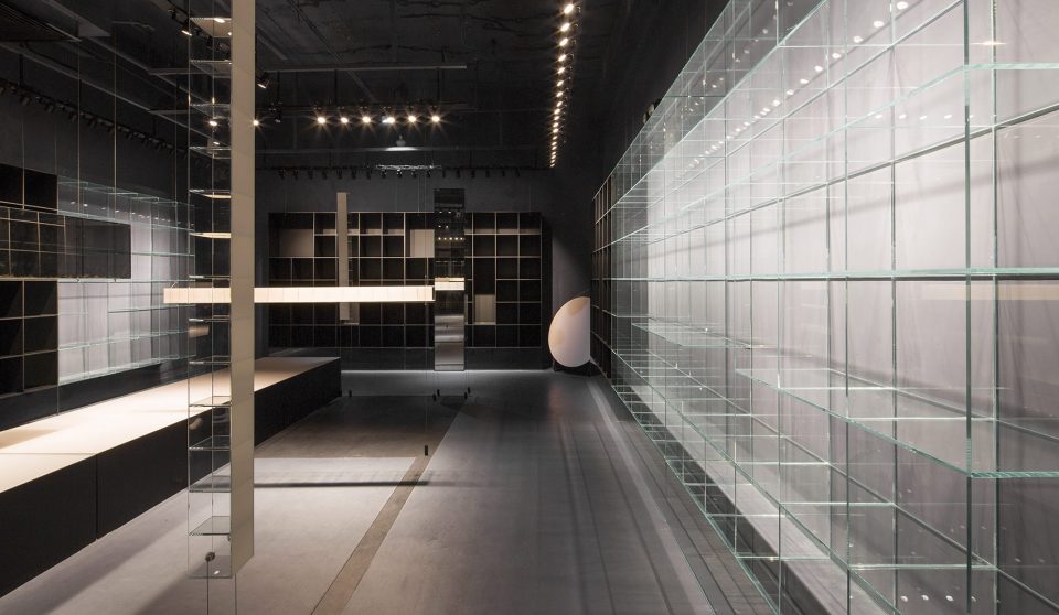 图15 ACC SHOP DOMANI